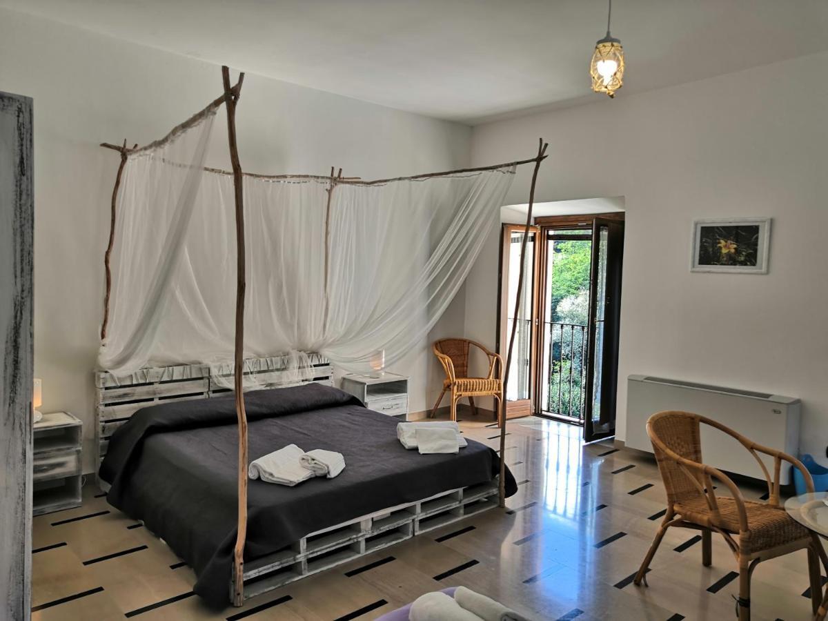 Holiday home La *